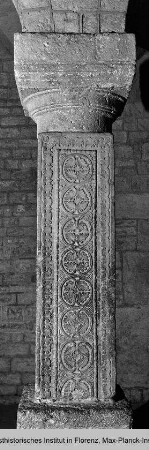 Spolienpilaster