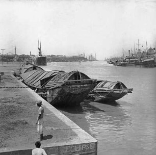 Manila, Philippinen. Pasig mit Dschunken. Blick zum Hafen