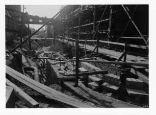 Industrie-Kraftwerk. Baustelle Kabelkanal am Pumpenhaus : Lauta (Niederlausitz). Industrie-Kraftwerk. Baustelle Kabelkanal am Pumpenhaus