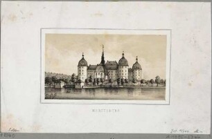 Das Jagdschloss Moritzburg bei Dresden von Westen über den Schlossteich gesehen