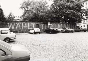 Mauer mit Wahlparole "Wählt Thälmann", 1930/1940