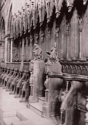 Bamberg, Dom, Peterschorgestühl : Bamberg. Dom St. Peter und Georg, West-Chor. Art der Parler, Chorgestühl (Holz, geschnitzt, um 1370)