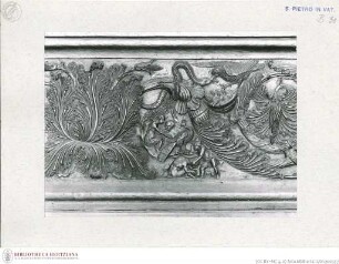 Christus, Maria, Petrus und Paulus, Rankenfeld, linker Türflügel
