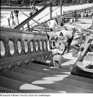 Restaurierung der Treppe des Johanneums