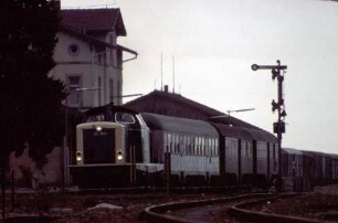 Hochdorf Lok 211 361 Ausfahrt N HOR-PF Bnb-Wagen 4yg-Wagen