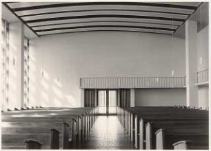 Heilig-Geist-Kirche, Bad Oeynhausen: Eingangsseite