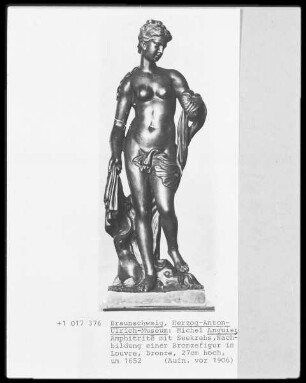 Amphitrite mit Seekrebs