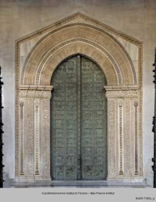 Bronzetür des Westportals
