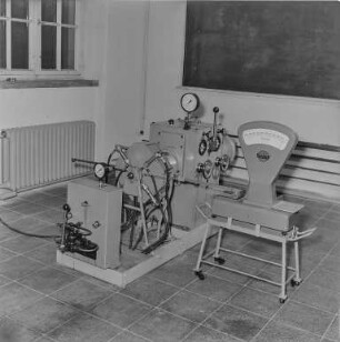 Ingenieurschule Geräte : Bautzen. Ingenieurschule für Fördertechnik, Löbauer Straße 1. Modell