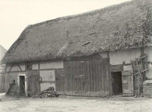 Wirtschaftsgebäude in Gröditz : Bauwesen - Wirtschaftsgebäude und Gehöfte. Ort: Hrodźišćo / Gröditz. Scheune (Grundriss auf der Rückseite des Fotos)