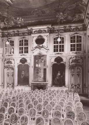Staatliche Akademie für Kunstgewerbe & Kunstgewerbemuseum