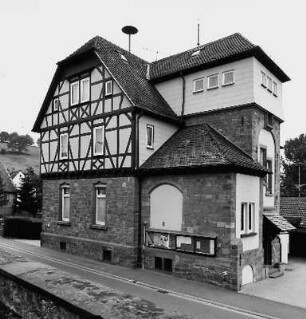 Ehemalige Schule; Mossautal, Kirchstraße 11