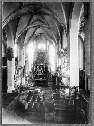 Bad Salzelmen, Sankt-Johannis-Baptista-Kirche, Inneres nach Osten