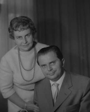 Porträt Prof. Dr. habil. Gerhard Rehbein und seine Frau Prof. Dr. habil. Elfriede Rehbein