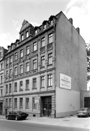 Görlitz-Altstadt, Bahnhofstraße 10. Wohnhaus (E. 19. Jh.). Straßenansicht