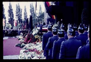 Staatsakt Suhr 3.9.57.