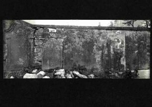 alter Friedhof, Grabsteine