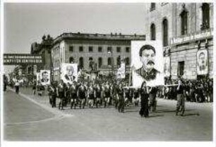 Sportler auf der Berliner Maidemonstration 1950