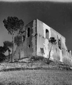 Gravina in Puglia. Burg (1201/1250). Palas
