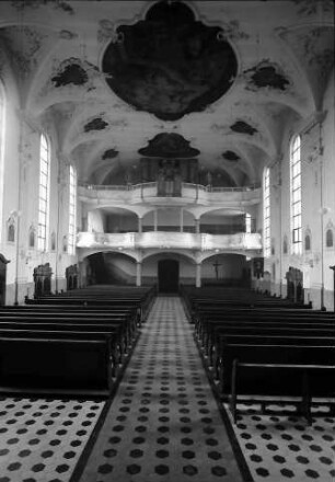 Herbolzheim: Gesamtansicht zur Empore und zur Orgel