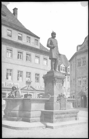 Pirna. König - Albert - Denkmal