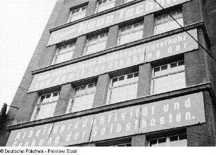 Verwaltungsgebäude des VEB Verkehrsbetriebe