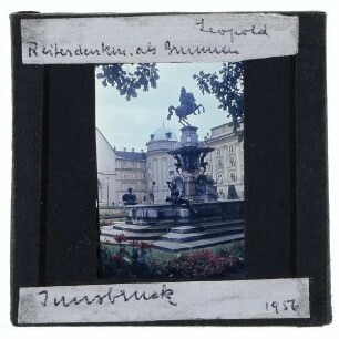 Innsbruck, Leopoldsbrunnen,N.N., Reiterstatue Leopolds V. von Tirol