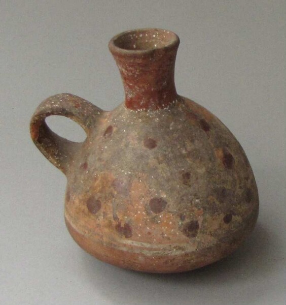 Clay vessel