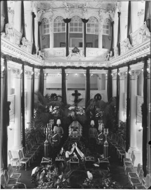 Karlsruhe Schloss Schlosskapelle Ostflügel Ehrenwache für den Großherzog Friedrich Wilhelm von Baden (1826-1907)
