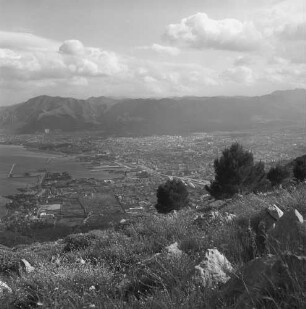 Palermo, Blick über Hafen und Stadt