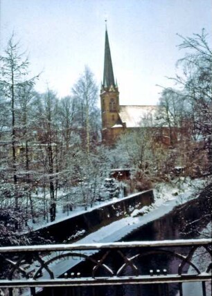 Kirchberg und Peter-Paul-Kirche im Winter