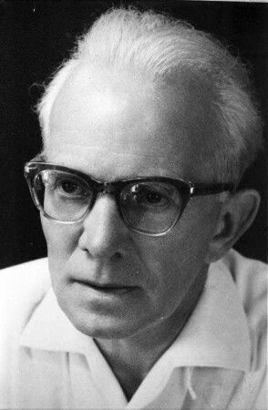 Schwerdtfeger, Walter