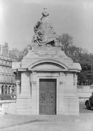 Pavillon Statue
