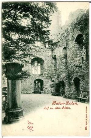 Baden-Baden. Hof im alten Schloss