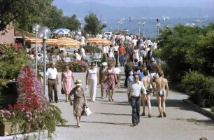Überlingen: Uferpromenade vom Park aus