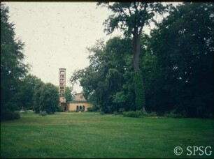 Potsdam, Park Sanssouci; Marlygarten Blick auf die Friedenskirche.