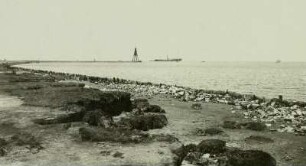 Landbake bei Cuxhaven und zerstörter Deich