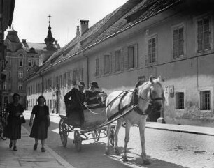 Klagenfurt. Priesterhausgasse. Ansicht mit Pferdekutsche