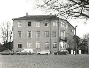 Radebeul, Sidonienstraße 6. Wohnhaus (um 1895). Eckansicht mit Fassade Zinzendorfstraße