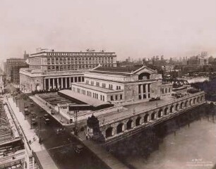 USA, Chicago, Union Station u. Straßenverkehr, um 1920