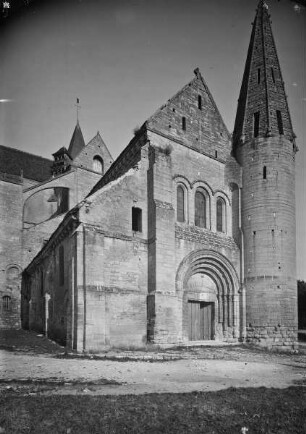 Saint-Lucien
