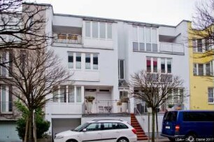 Tor- und Stadthäuser an der Lützowstraße / Reihenhaus; Berlin, Mitte
