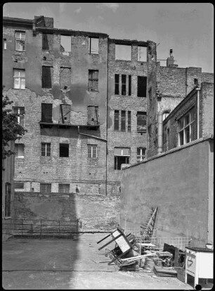 Hinterhof an der Wilmersdorfer Straße