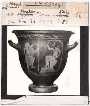 Neapel: Krater mit Theseus