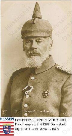 Leopold Prinz v. Bayern (1846-1930) / Porträt in Uniform mit Pickelhaube, Brustbild