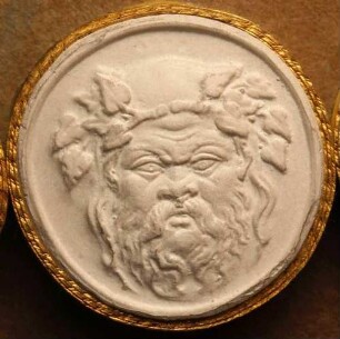 Maske des Silenus bekrönt mit Weinreben (Daktyliothek, Das Alterthum nach Lippert und Visconti)