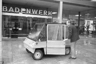 Versuchsweise Inbetriebnahme eines Elektro-Kleintransporters beim Badenwerk Karlsruhe