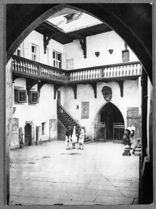 Eger, Blick in den Innenhof des Bürgerhauses, in dem Wallenstein ermordet wurde