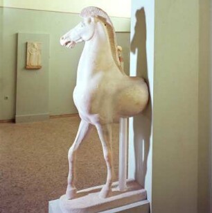 Pferd (Fragment) : Athen. Akropolis-Museum. Pferd, Fragment, attisch, um 490/480 v. Chr.