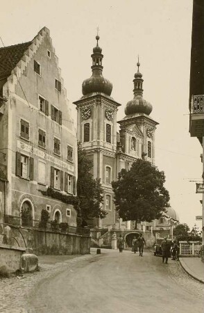 Katholische Pfarrkirche Sankt Johannes Baptist